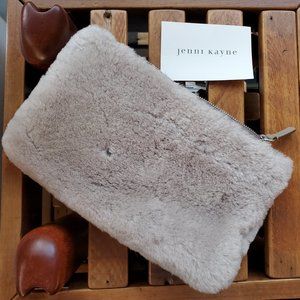 NWOT Jenni Kayne  Small Natural Shearling Clutch in Smoke